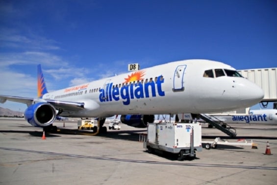 8.18.16allegiantphoto.jpg