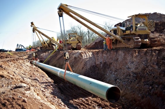 construction-along-keystone-pipeline.jpg