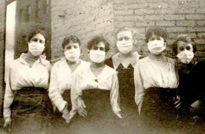 04-Women-Teamsters-During-the-Spanish-Flu-Epidemic-c.-1919