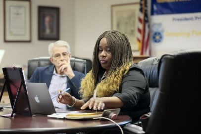 6CT46FUMVBDTRPWZJGP5OVTIFM