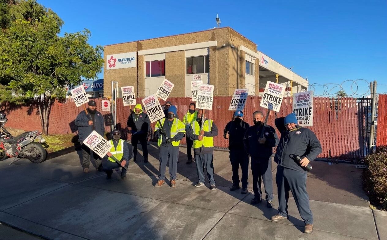 TEAMSTERS END REPUBLIC SERVICES STRIKE IN ORANGE COUNTY, NEW STRIKE