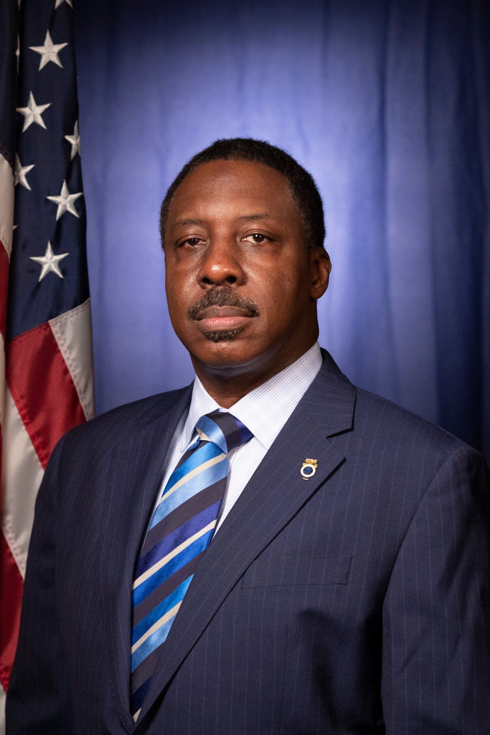 VP Floyd Selected as 'Roving Ambassador for Peace' for Teamster Service - International Brotherhood of Teamsters - Vimarsana News