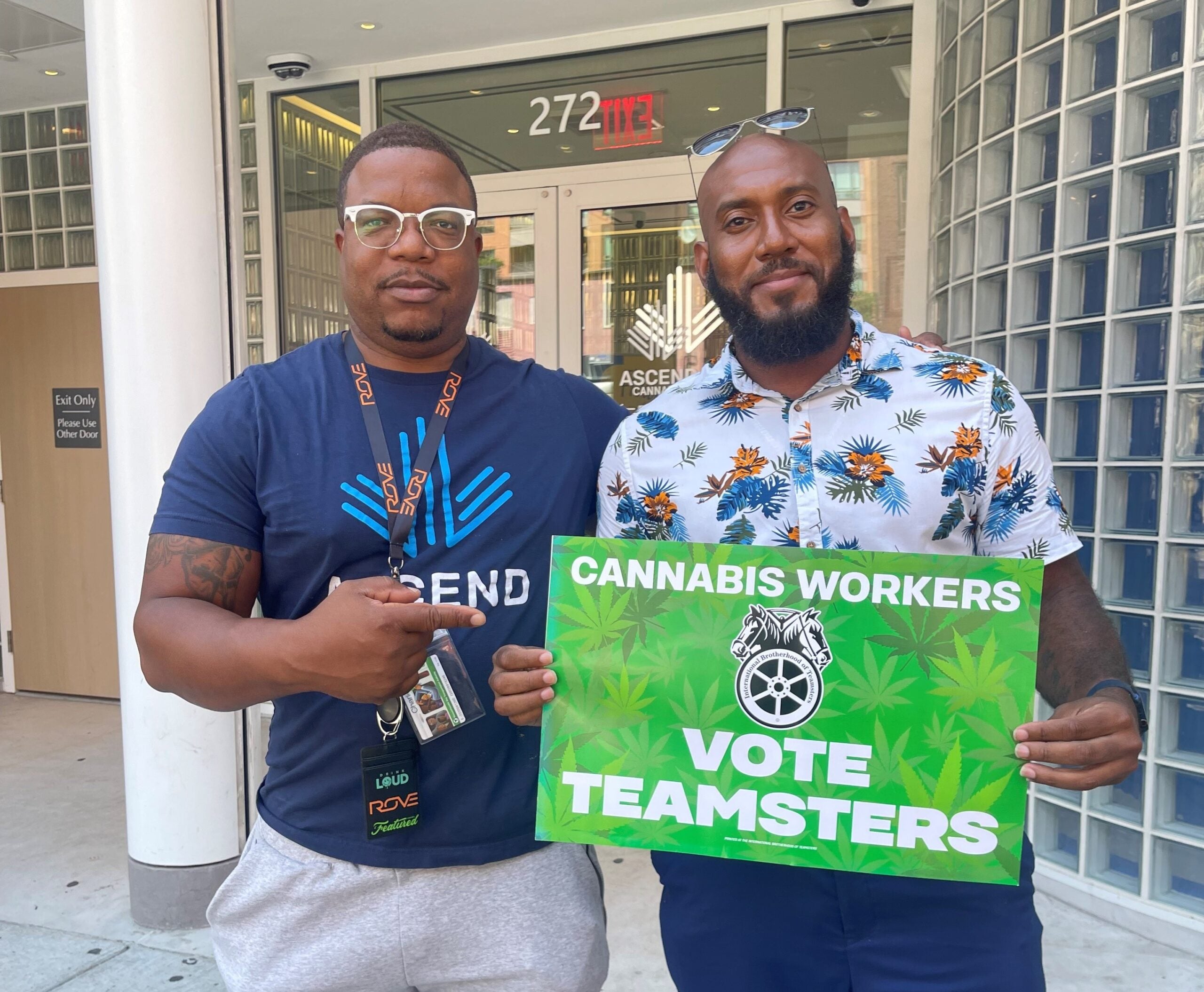 Boston Ascend Dispensary Workers Join Teamsters, First in New England