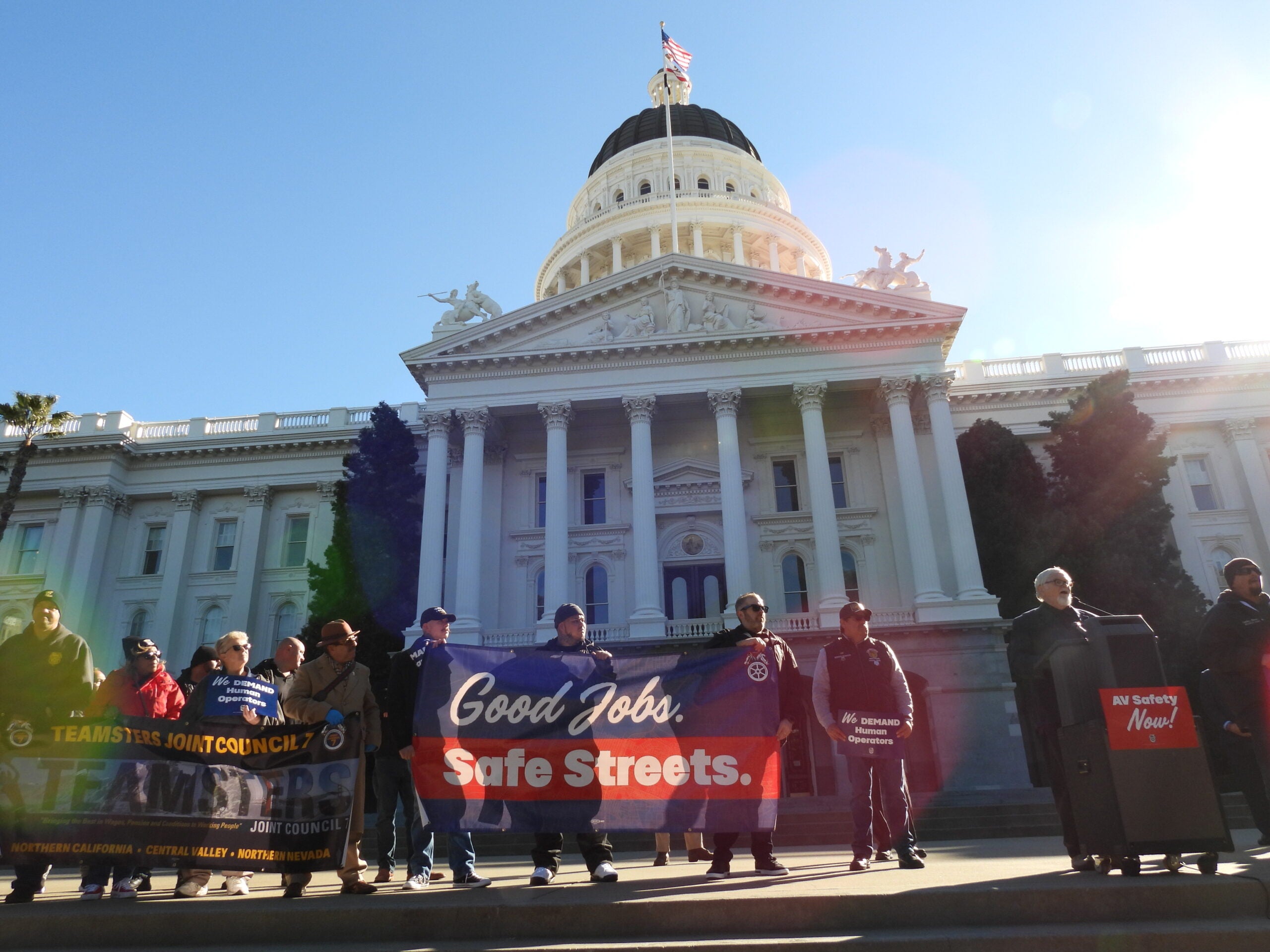 Teamsters, California Labor Federation, Lawmakers Announce New Autonomous Vehicle Legislation