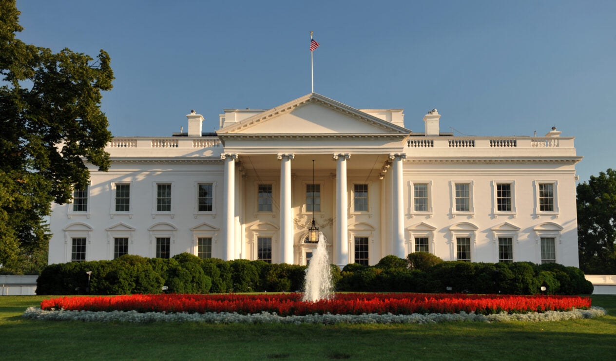 White_House_Washington[1]