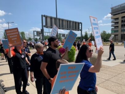 MSP Sun Country Picket