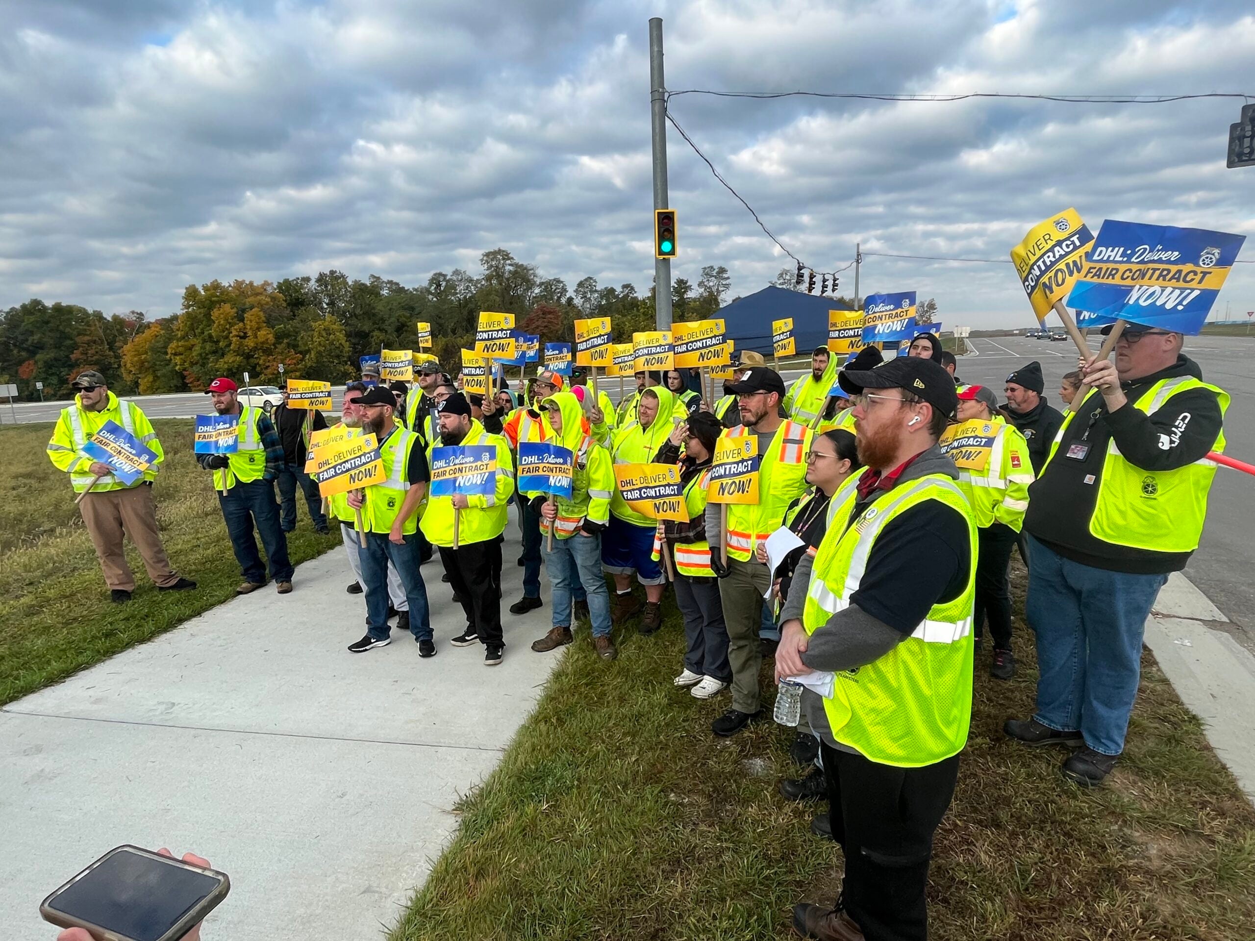 Teamsters at DHL Rally for Fair Contract International Brotherhood of Teamsters
