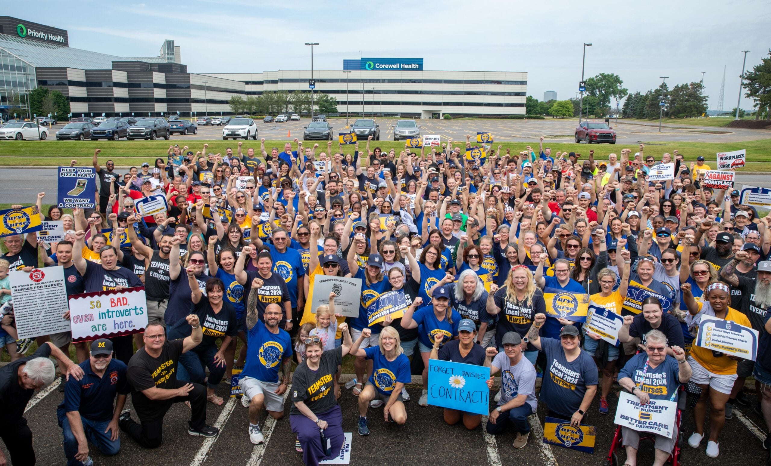 Teamsters Nurses at Corewell Rally Against Employers’ Attacks