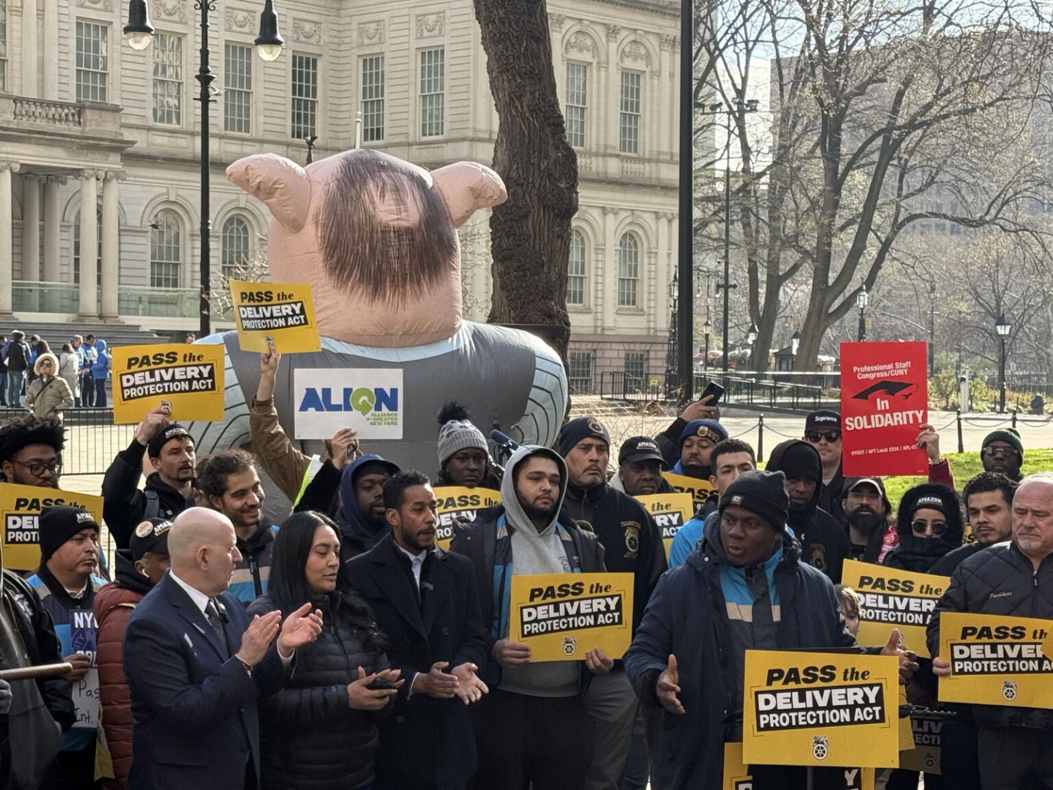 Amazon Teamsters Urge Passage of Delivery Protection Act in NYC Council Hearing