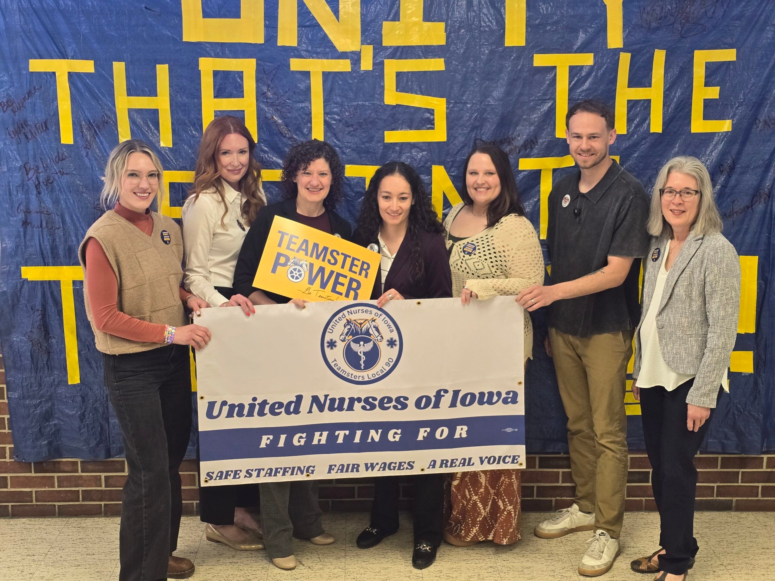 Amid Fight to Become Teamsters, UnityPoint Nurses Meet with Lawmakers