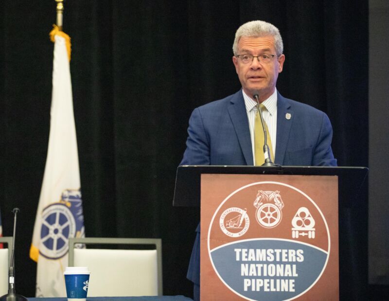 Image for the Tweet beginning: Teamsters from across the country