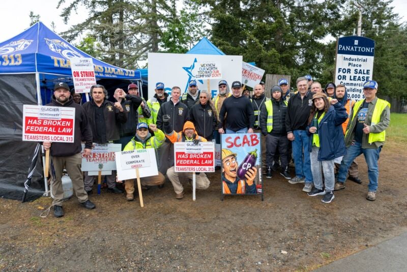Image for the Tweet beginning: Teamsters General President Sean M.